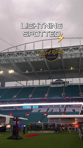 Miami GP Lightning Strike: F1 Race Day Spectacle
