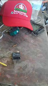 "FALLA INTERNA EN RELAY TARJETA MINISPLIT, ESTA FALLA HACE QUE SE QUEDE PRENDIDA LA UNIDAD CONDENSADORA DE TU MINISPLIT AUNQUE ESTE APAGAGO EL EQUIPO Y PROVOCA CONGELAMIENTO EN EL EVAPORADOR, ESTA FALLA ES COMUN QUE SE DE POR ALGUNA VARIACION ELECTRICA" | Refrigeraciónes Sahuaro