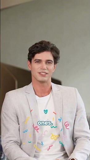 Intex Comfort Plush Elevated Dura-Beam Airbed with Built-in Electric Pump – Queen Size