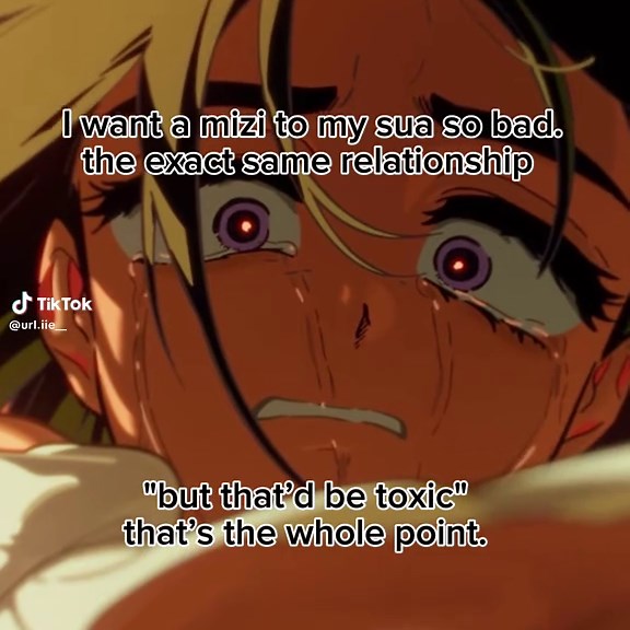 Exploring the Weird: Mizi and Sua's Alien Stage