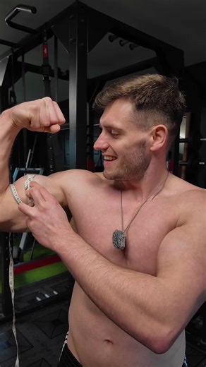 How to build 18 inch arms 💪🏼 | Arm Workout
