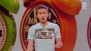 225 reactions · 41 shares | Russell Howard has found a cat with what might well be the greatest wake up call technique we've ever seen. Russell Howard's Good News continues tonight at 9PM, head to our site for more clips! comedycentral.co.uk/russell-howards-good-news | Comedy Central UK | Facebook