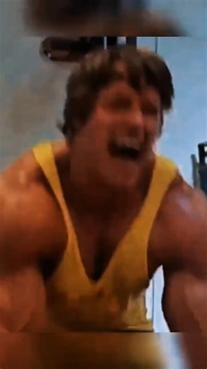 "Arnold Schwarzenegger T Bar Row Back Build Workout I'm Try 🔥"#ytshorts#shorts#fitneess#shortvideo