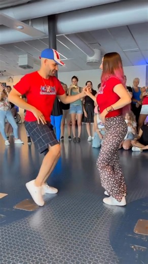 8.4K views · 13 reactions | Would you like to dance Merengue at your next party?  Professional dance performance  Please share if you like this video  You’re welcome to leave the comment  #MerengueDance #professionaldanceperformance | Dance Lessons & Tutorials | Facebook