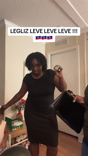 All the inanimate objects 🤣#ayiti #legliz #music #singing #funny | longlegs singing