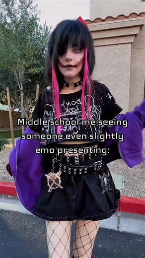 zen || cosplayer on Instagram: "#egirlmakeup #pastelgrunge #instagramreels #relatable #makeuplooks - - - splitdye egirl aesthetic alt makeup alt fashion alt girl grunge makeup scene hair punk makeup emo aesthetic alt look dyed hair dont care goth makeup egirl style makeup reels makeup of the day alt style scene queen punk fashion indie aesthetic aesthetic makeup alternative girl alt community makeup transformation grunge core cosplay inspired soft goth edgy look hair inspo ben drowned jeff the k