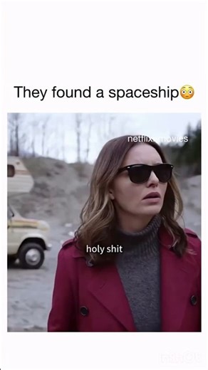 That Hamilton!🎥 Resident alien Crash landed alien Harry takes on the identity of a small town C