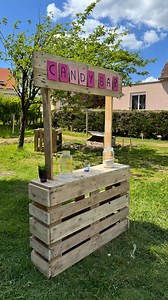 20K views · 199 reactions | Bar à bonbons en bois de palettes ✅ 3 palettes = 1 candy bar  Rapide et facile à réaliser 漢 parfait pour aménager son jardin extérieur pour cet été ☀️ #palette #candybar #pallet #craft #diy #bar #limonadeshop #bois | Tilly Lab • Bricolage • Déco • Upcycling | Facebook