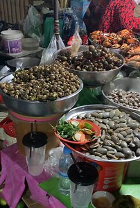 24K views · 372 reactions | Steamed Crabs, Cockles, Baby duck and quail egg with spicy pickle garlic - Popular Street Food | Food Lover | Facebook