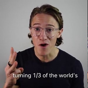 We’re supporting regenerative agriculture to make soil healthier: 👩‍🌾 Using different types of tillage 🔄 Rotating crops 🌲 Planting hedgerows Healthy soil absorbs more carbon and will help us reach net zero emissions by 2050 ➡️ nes.tl/netzero #ClimateAction #NetZero | Nestlé