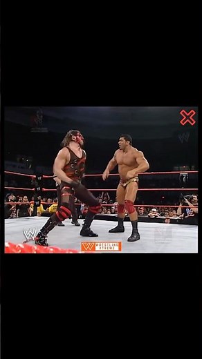 Kane vs Batista WWE RAW 2002 💥 #shorts