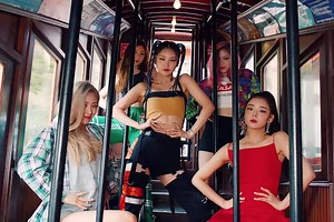 Watch: ITZY Makes Fierce Comeback With "ICY "MV | Soompi