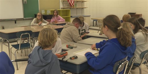 Amherst sixth-grade science students compete to reduce school energy use