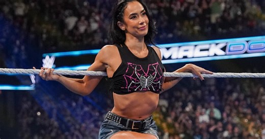 Women's Wrestling Wrap-Up: AJ Lee Returning To Action, Ash By Elegance KO Title Defense, Dream Girl Ellie Interview