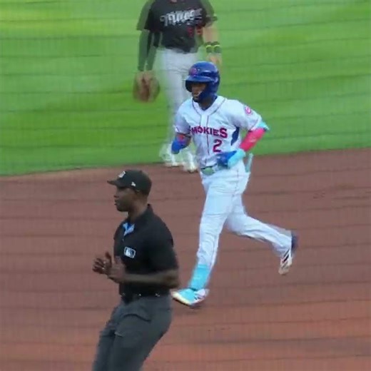 Jefferson Rojas home run #baseball #minorleagues #milb #mlb #cubs #baseball #sports #tennessee
