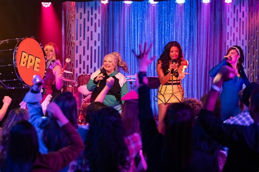Stream It or Skip It: 'Girls5eva' Season 3 on Netflix, where the girl group gets into tour mode during an all-too-brief third season
