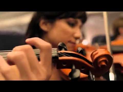United Commercial Onboard with "Rhapsody in Blue"