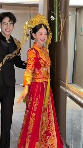 Beautiful Chinese Wedding Dress | Traditional Red Bridal Outfit | Elegant Chinese Bride #wedding