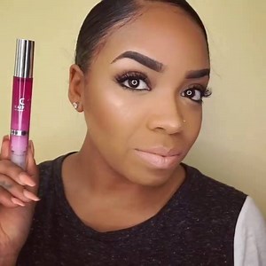 22K views · 102 reactions | Use Hairfinity Infinite Edges Serum to revitalize your edges and protect them from breakage with nourishing vitamins and botanicals! #teamhairfinity | Hairfinity | Facebook