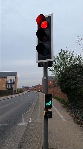 Colchester: Axial Way, Telent 4G Traffic Lights Toucan Crossing
