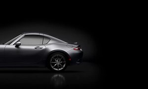 Mazda MX-5 RF Retractable Fastback Roof Operation Demonstration