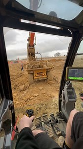 874K views · 12K reactions | Automatic machine control  So I've worked out how to use the automatic feature with the @topcontoday GPS This is absolutely wild  Very impressive and a little scary at the same time What are your thoughts? . . #conorthediggerdriver #gps #machinecontrol #construction #newbuildhome #earthworks | Conor the Digger Driver | Facebook