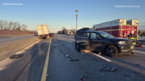 Man killed in four-vehicle crash on I-664 in Newport News