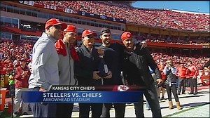 Fans get upclose look at ALCS trophy