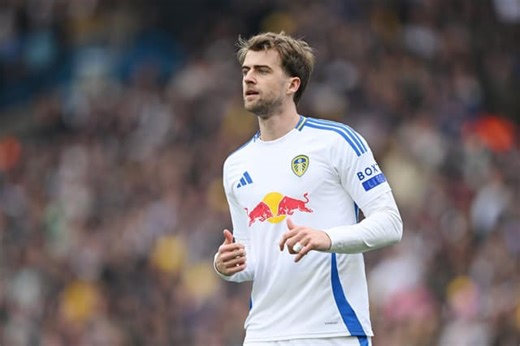 Ex-Leeds United striker set for Sheffield United switch in dramatic twist