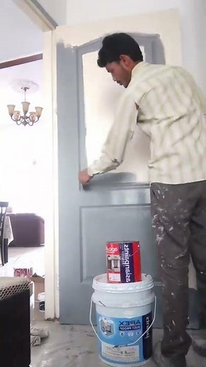 How to paint old Door