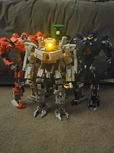 Pacific Rim In Lego #lego #pacificrim #fyp #viral #poser