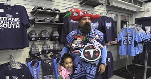 Meet Chilly Pepper: A Titans superfan all the way from Chihuahua, Mexico
