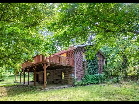 Walkthrough - Country Home with a Shop and a Creek | 2048 County Road 27, Mountain Home, Arkansas