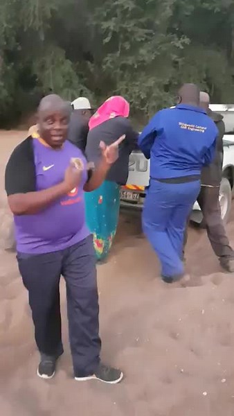 Exploring Mozambique: Crossing the Limpopo River in 2019