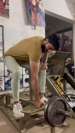 Wings gym workout #ytshorts #bodybuilding #fitness #gym #gymmotivation