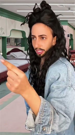 קישור לערוץ ווצאפ שלנו בתיאור של הערוץ!