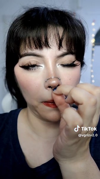 Faux Nose Chain Piercing Tutorial