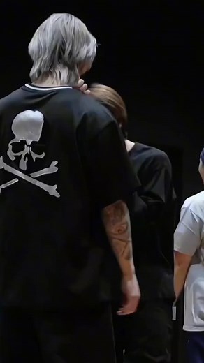 BTS practice moment😚❤️😚 #BTS #btsarmy #fypシ゚ #fypシ゚viralシ #viralpost2025シ #StarSender #everyonefollowers #viralvideochallenge #viralchallenge #viralreelschallenge @highlight | Joey Bolante Villaruel