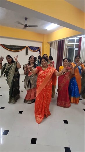 #youtubeshorts #Mehandi rachan laagi hathon mei #trendingshorts