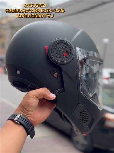 casco certificado NZI abatible doble visor, con base para GoPro de fabrica. con agujeros de fabrica para el sistema Bluetooth. Visítenos: Calle Alcanfores 267 - 2do Piso - MIRAFLORES 📦Envíos a todo el Perú 🇵🇪 📲 WhatsApp 954 125 480