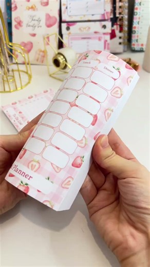 Making a DIY Stacked Notepad 🍓🥞 with a To-Do List, Shopping List and Meal Planner 📚