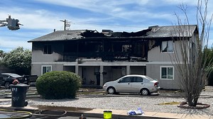Fire in Mesa displaces 18 people