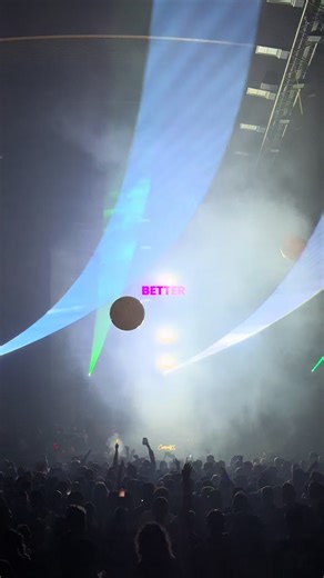 Disturbia #disturbiaremix #edm #deephouse #fyp #newsongmix