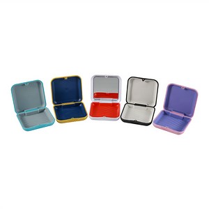 [Hot Item] Square Retainer Box Mouth Guard Box New Arrival Dental Box Dental Orthodontic Retainer Case