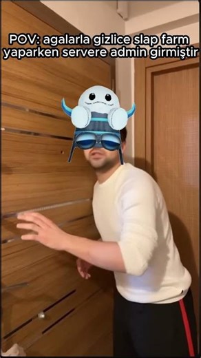 POV: agalarla gizlice slap farm yaparken servere admin girmiştir #slapbattles