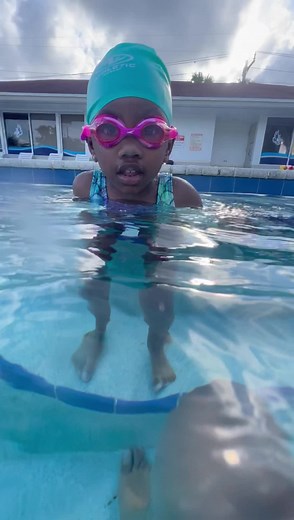 Learning to flip over and float takes patience and consistency! | Superhero Swim Academy