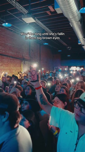 This is what I see when I sing this song every night it makes me want to cry