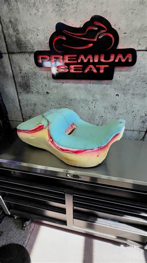 Encore de la mousse pour banquette à retirer d’un siège. | Premium Seat