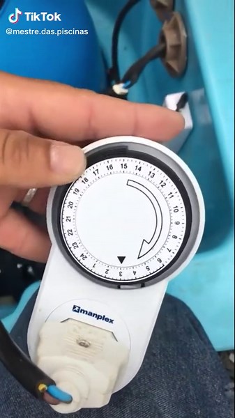 Ajustando o timer da Piscina. #piscinas #piscineiro #piscina #mestredaspiscinas #piscineiroprofissional #tratadordepiscinas #somosmestredaspiscinas #limpezadepiscinas #piscinaslimpa #piscinasuja #piscinascristalinas #piscinasincriveis #viral #asmr #asmrpool #asmrpoolcleaning #fy #paravoceforyou #foryoupage #paravoce