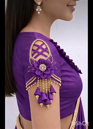 🎊👉 Floral Latkan Sleeve Design for Blouse Latest Fancy Blouse Sleeve #blousedesign​ #youtubeshorts